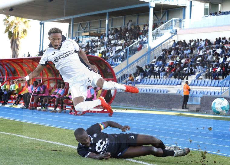 Gunners stun Chiefs in FNB Premiership thriller